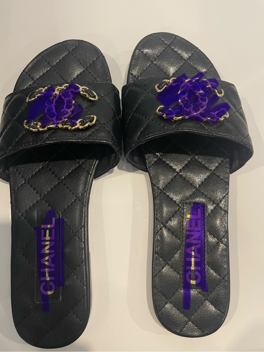 Black Quilted Slide Sandals with Gold Chain Logo size 5
